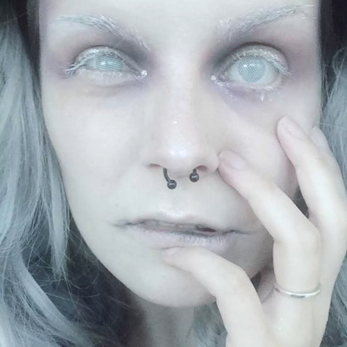 ホワイトメッシュ【少し視界減少】【度付き可能】- SFX-EYES 全眼カラコン 特殊カラコン コスプレ ハロウイン オーダーメイド アニメ 漫画 度付き 度入り 度あり